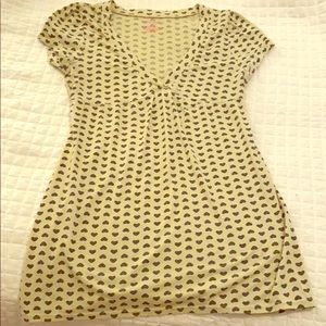 Cute heart print shirt